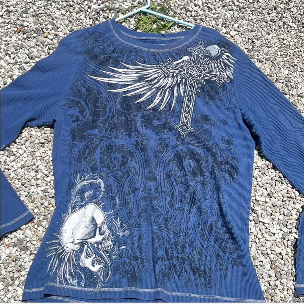 Vintage affliction like thermal waffle print skull wings